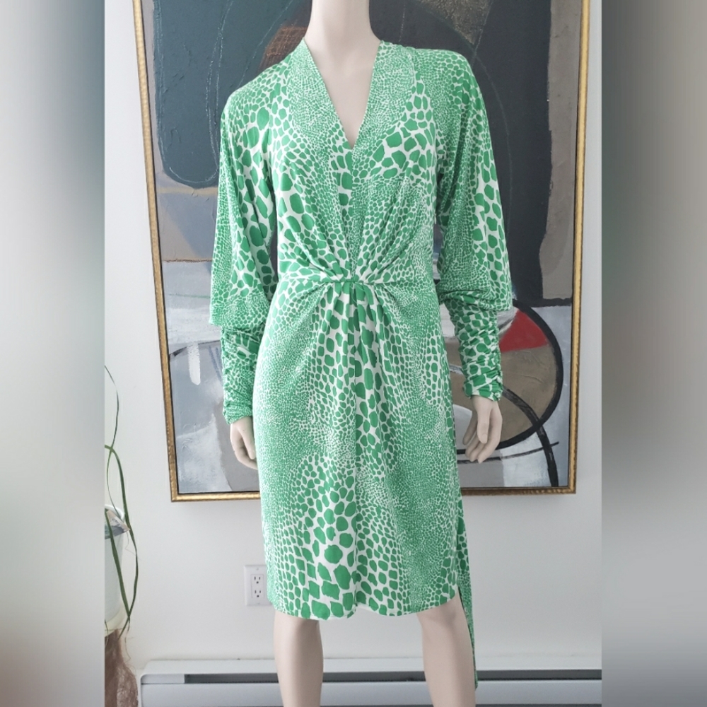 Laundry | Figure Flaterring Dress